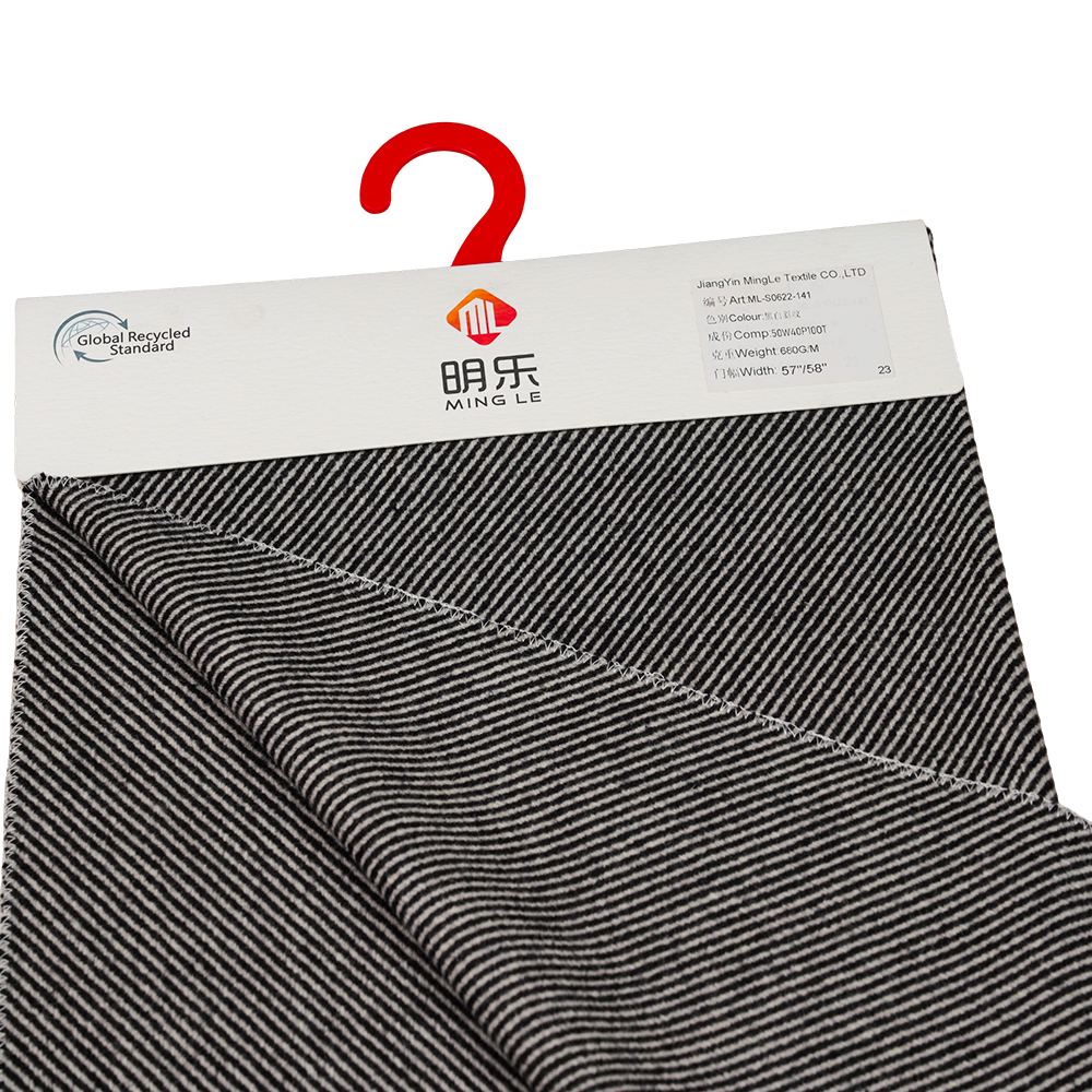 50% Ull, 40% Polyester, 10% Övriga Fiber, 680G/M, Svart Och Vit, Twill Melton Tyg, ML-S0622-141