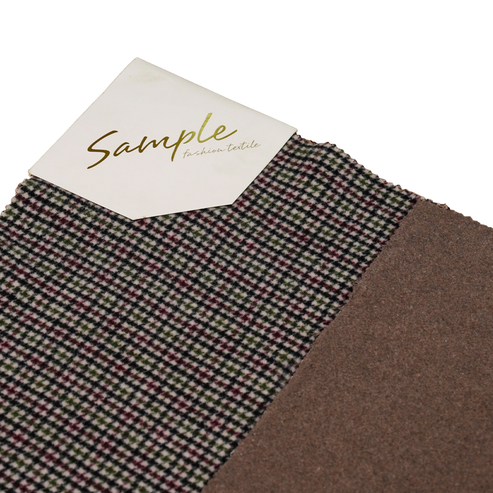 20 % ull, 70 % polyester, 10 % annan fiber, 800G/M, färgkontroll, dubbelsidig sammetstyg, ML-4400-3